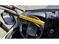 antivol-de-volant-xl-milenco-securite-camping-car-3