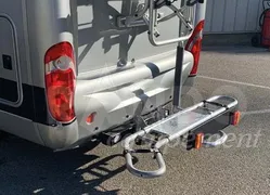 porte-moto-carry-on-montage-camping-car-et-fourgon