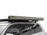 auvent-2-50-frontrunner-easy-out-store-lateral-4x4-camping