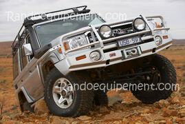 TOYOTA  71 HZJ  /  BJ 71 / 73 / 74 / 75 / 78 / 79 PARE-CHOCS 4X4 WINCH BARS ARB