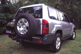 NISSAN PATROL Y61 Pare-chocs 4x4 KAYMAR