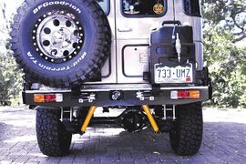 TOYOTA BJ40 PORTE-JERRYCAN DOUBLE GAUCHE / DROIT  KAYMAR