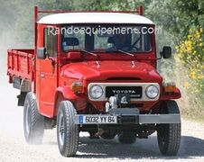 TOYOTA 45 BJ 45 / 47 RESSORTS A LAMES AVANT MEDIUM (la paire)