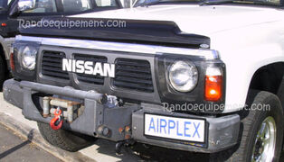 Protection de phare plexy 4x4 NISSAN Patrol Y60 88-94