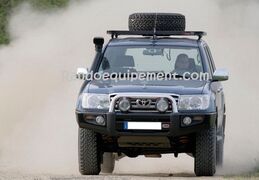 TOYOTA 105 HZJ 105 équipements renforcés raids 4x4 HZJ105