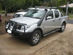 NISSAN NAVARA D40 équipements renforcés raids 4x4 - Accessoires et suspensions