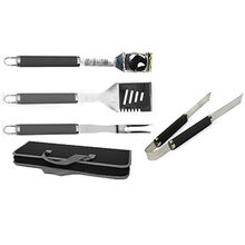 SET BARBECUE - PINCE + FOURCHETTE + SPATULE + BROSSE POUR BARBECUE