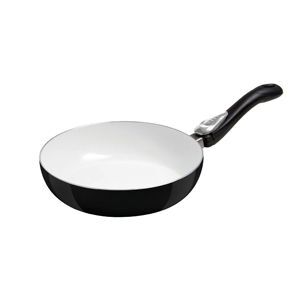 POELE  DIAMETRE 24 CM ANTIDERAPANTE