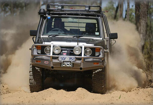 TOYOTA  76 VDJ 76 ARRIERE LOURD RESSORT A LAMES KING SPRINGS