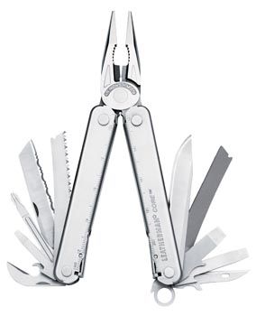 PINCE 18 FONCTIONS LEATHERMAN CORE
