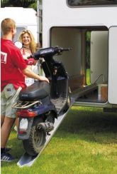 rampe-de-chargement-moto-camping-car