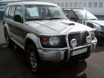 MITSUBISHI PAJERO 1982 à 1990  BARRE DE TORSION AVANT