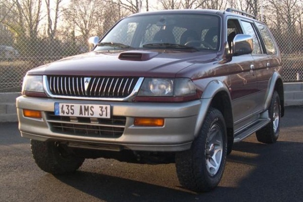 MITSUBISHI PAJERO SPORT ARRIERE MEDIUM 4X4 Ressorts King Springs (la paire)