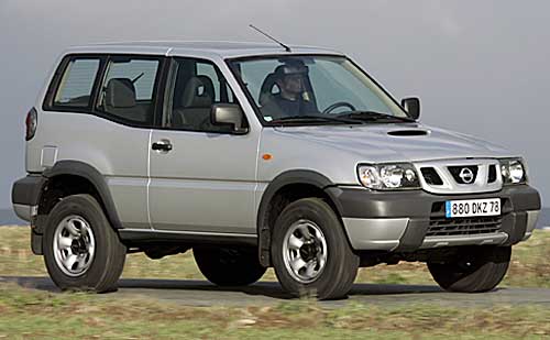 NISSAN TERRANO I  BARRE DE TORSION AVANT